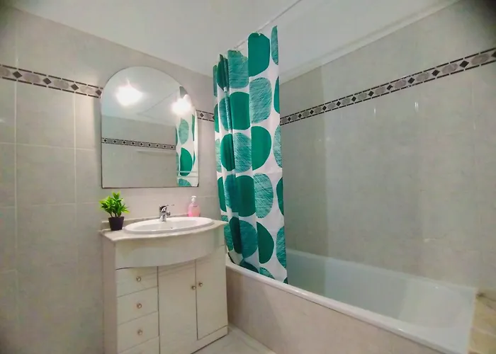 Tininha Da Ilha - Escape