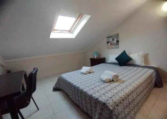 Tininha Da Ilha - Escape