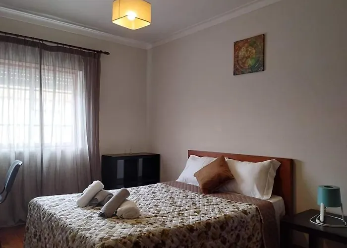 Tininha Da Ilha - Escape